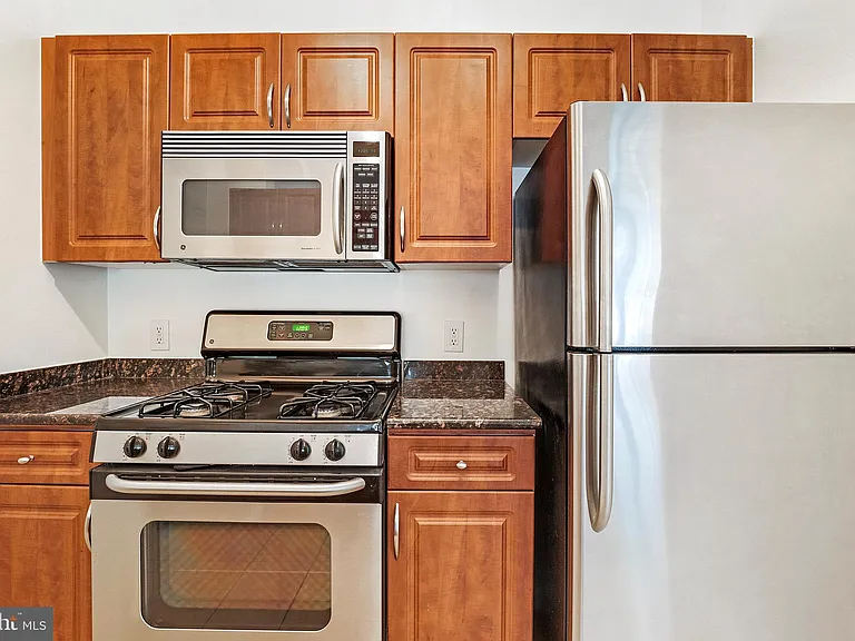 12929 Centre Park Cir #118 — Photo 5