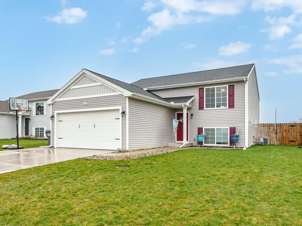 8020 Lausen Ln, Richland, MI 49083