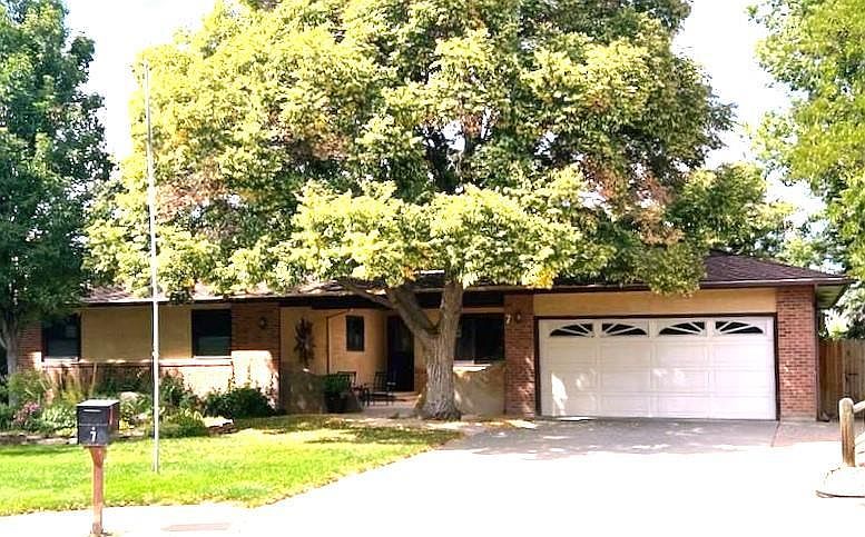 1st image of 7 Silverweed Ct