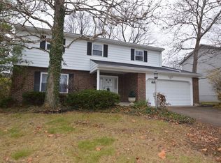 1132 Waycross Rd, Cincinnati, OH 45240