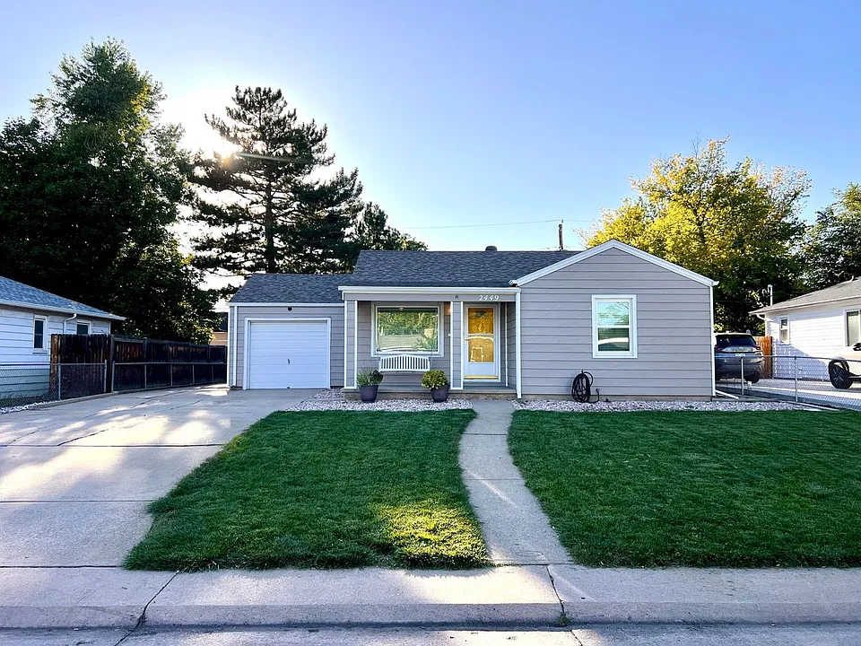 2449 Otis St