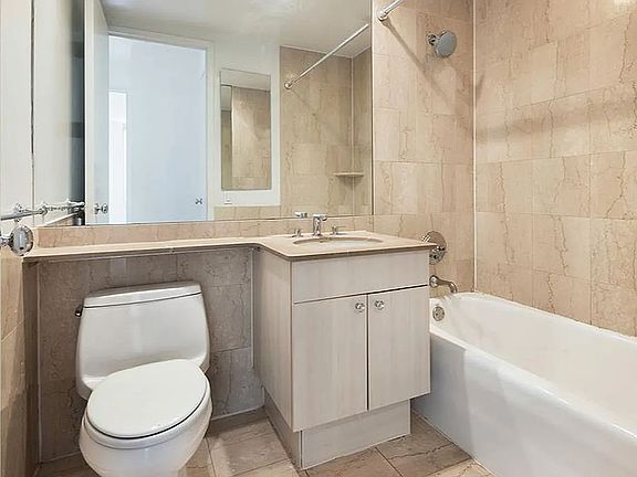 5th image of 401 E 60th St APT 4H