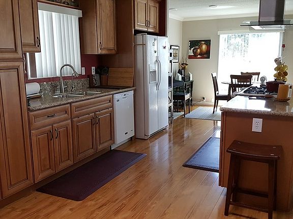 4th image of 32371 Alipaz St Trailer 63