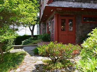 12 S Pier Rd, Narragansett, RI 02882