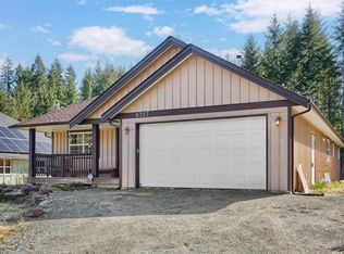 6727 Wall St, Cowichan Valley, BC V0R 1Y0