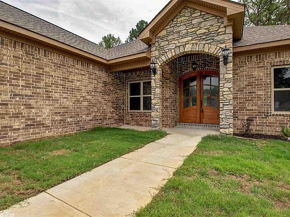 3rd image of 7401 Royal Oaks Dr