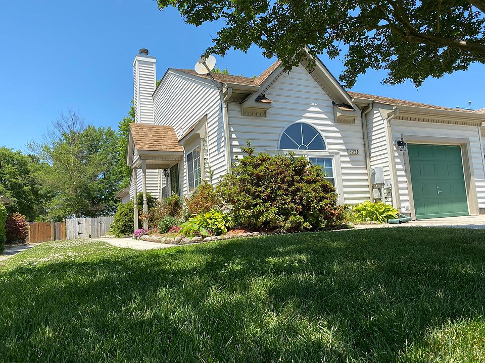 1st image of 6221 Oakglen Dr