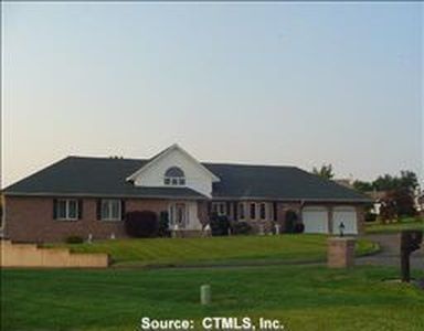 61 Golfview Dr, Watertown, CT, 06795