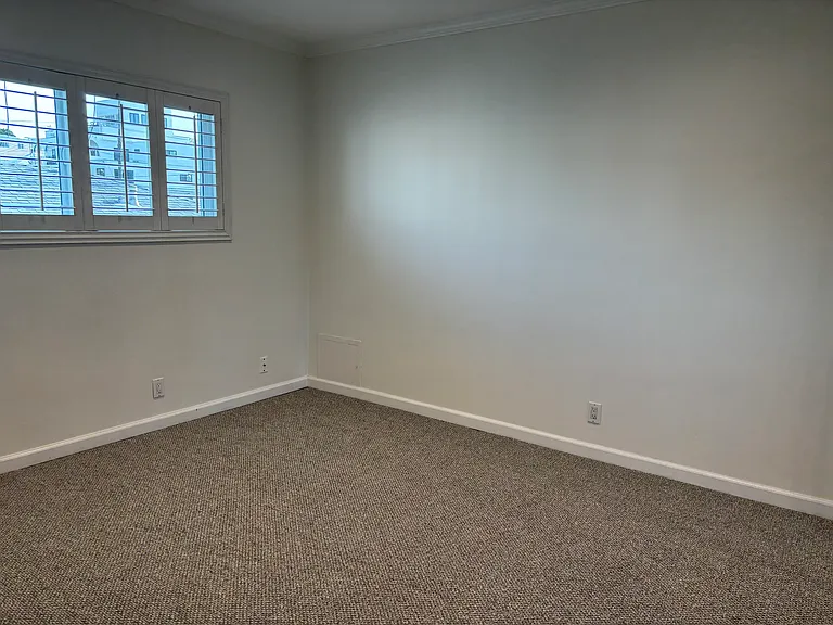 229 Bicknell Ave #302 — Photo 28