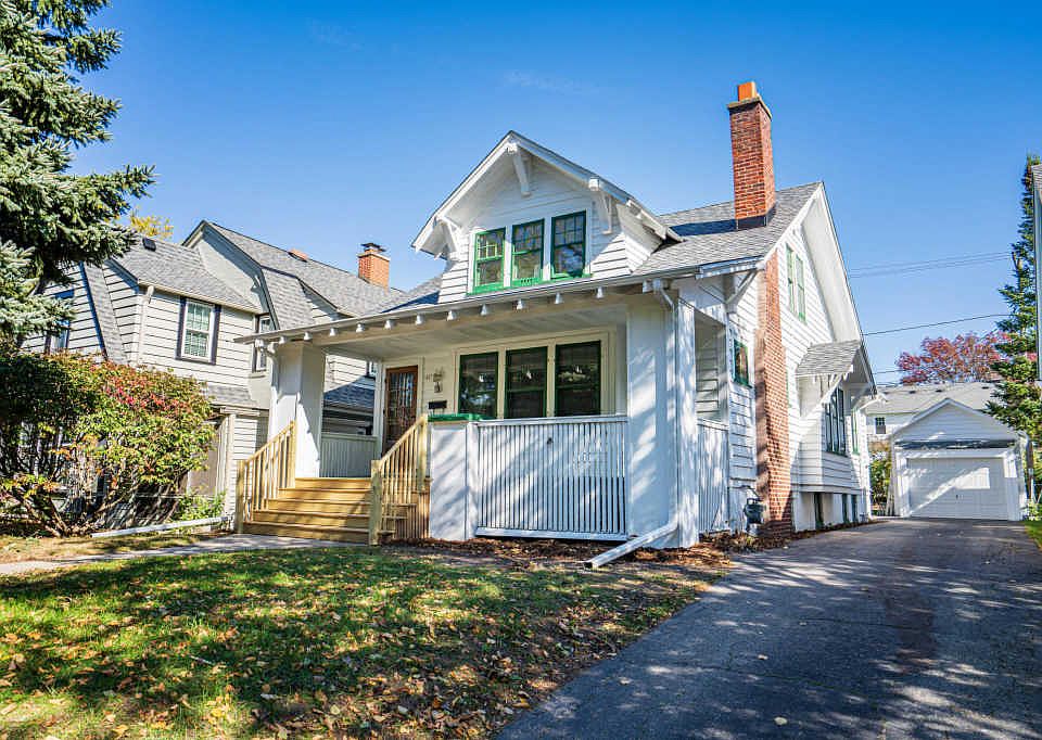 1st image of 4072 N Prospect Ave