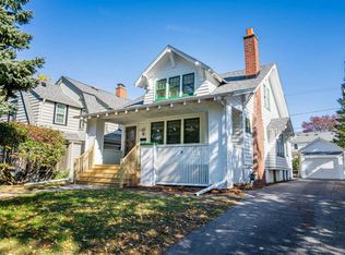 4072 N Prospect Ave, Shorewood, WI 53211