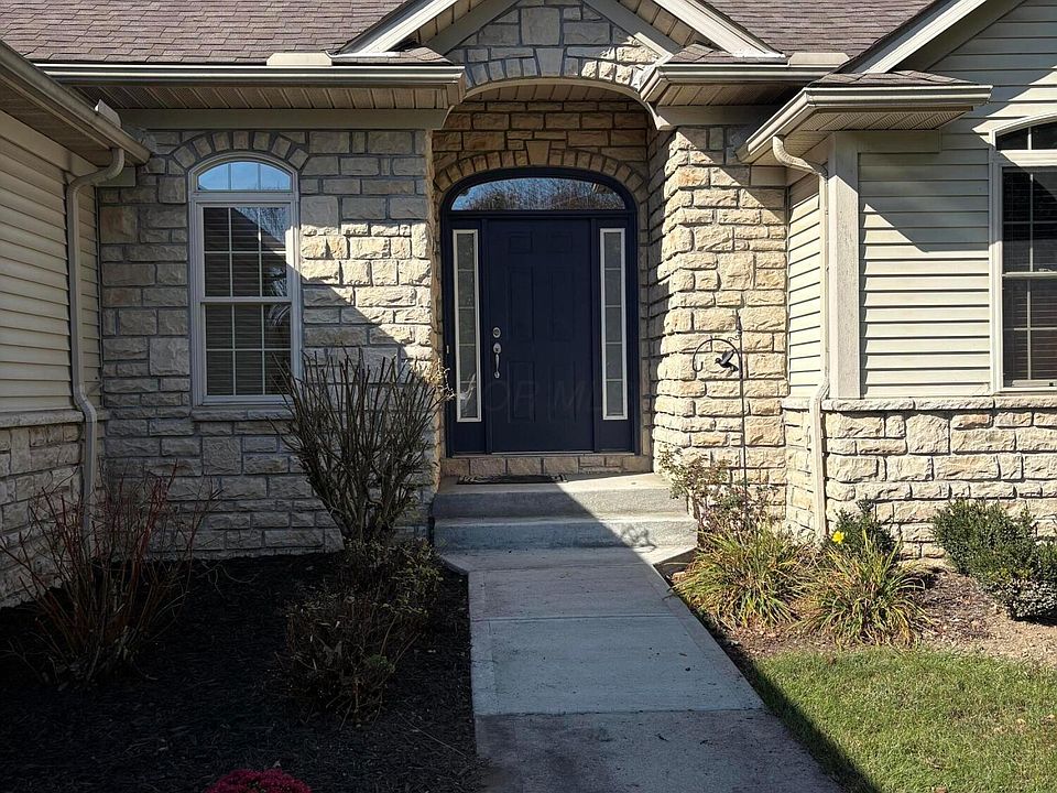 1st image of 415 Ridgeland Dr