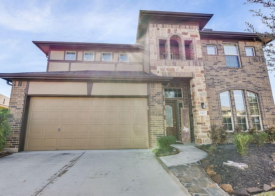 1st image of 2412 San Sebastian Ct