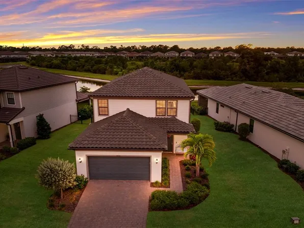 6072 Baywood Ct, Lakewood Ranch, FL 34211