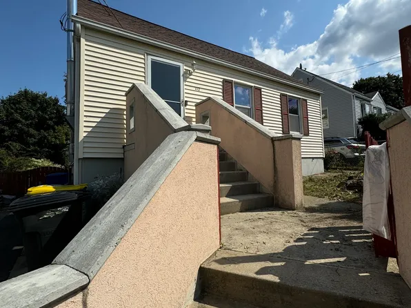 112 Macarthur Drive, Waterbury, CT 06704