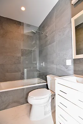 Rented by Bohemia Realty Group | media 18