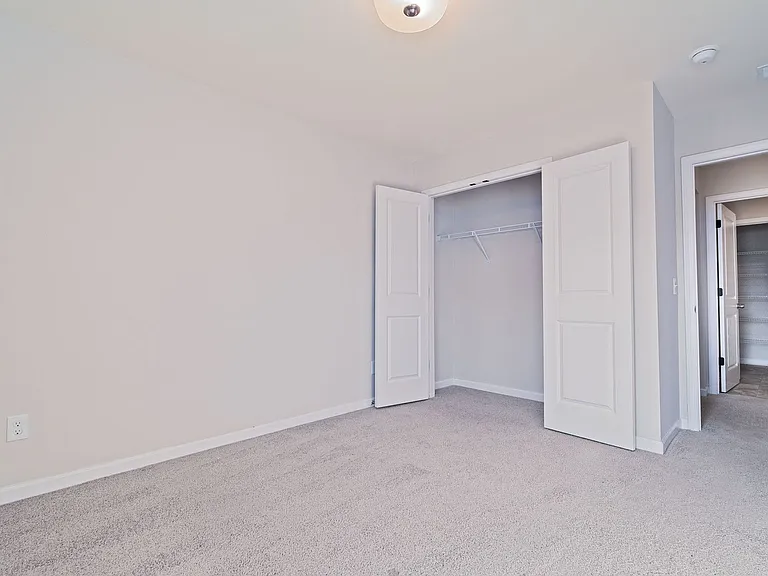 439 Avocet Dr — Photo 13