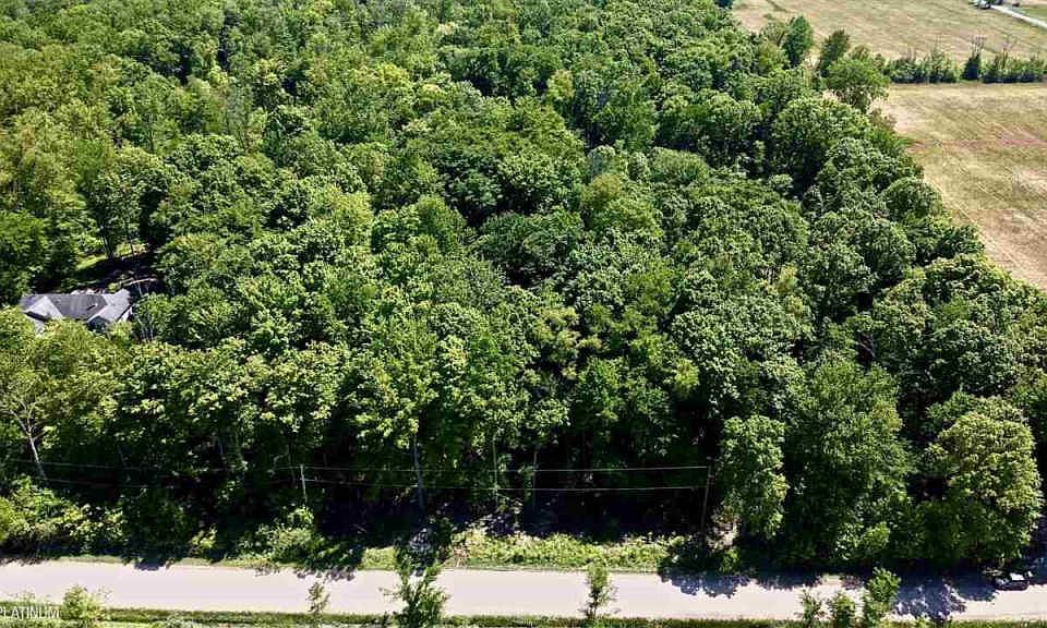 2nd image of 34860 Hobarth Rd
