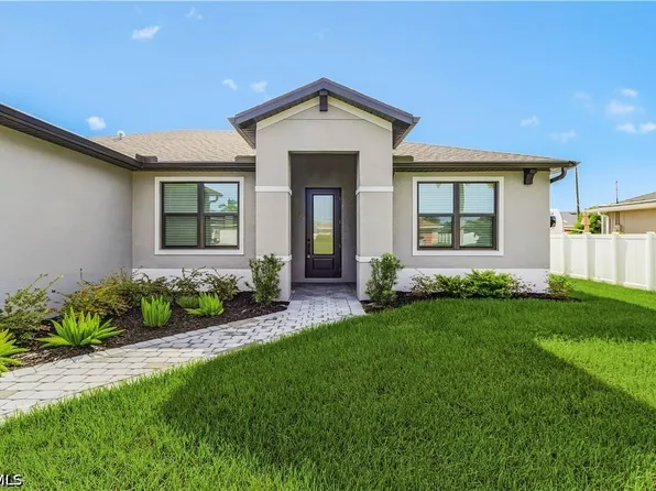 825 SW 9th Ct, Cape Coral, FL 33991