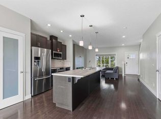 445 E Heritage Dr, Wood Buffalo, AB T9K0Z8