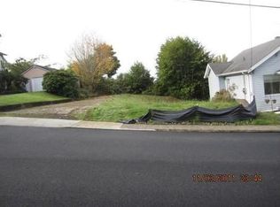 647 33rd St, Astoria, OR 97103