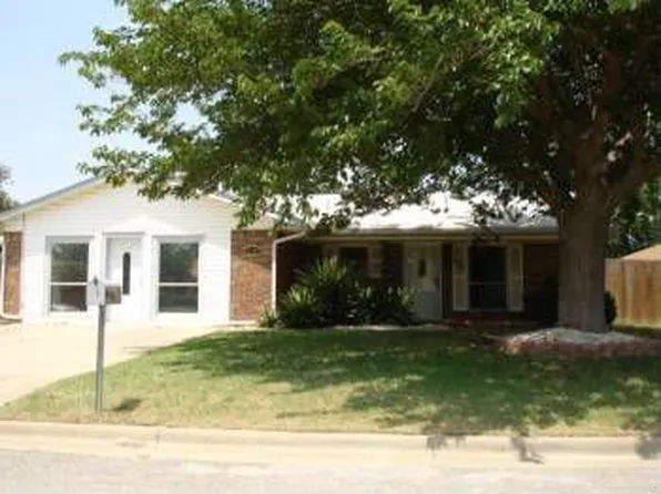 6311 NW Taylor Ave, Lawton, OK 73505