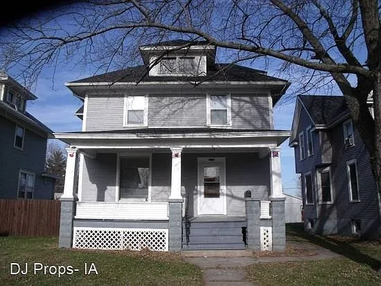 1416 W 15th St photo 1
