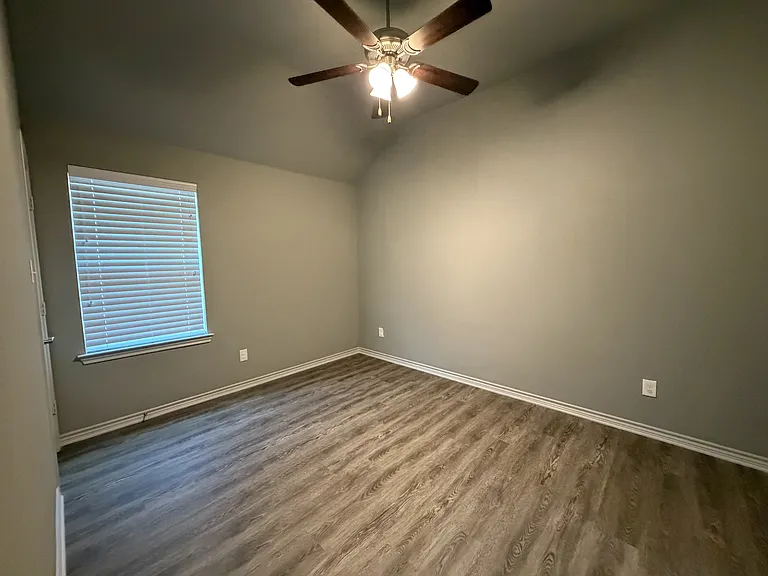 8920 Kiowa Dr — Photo 6