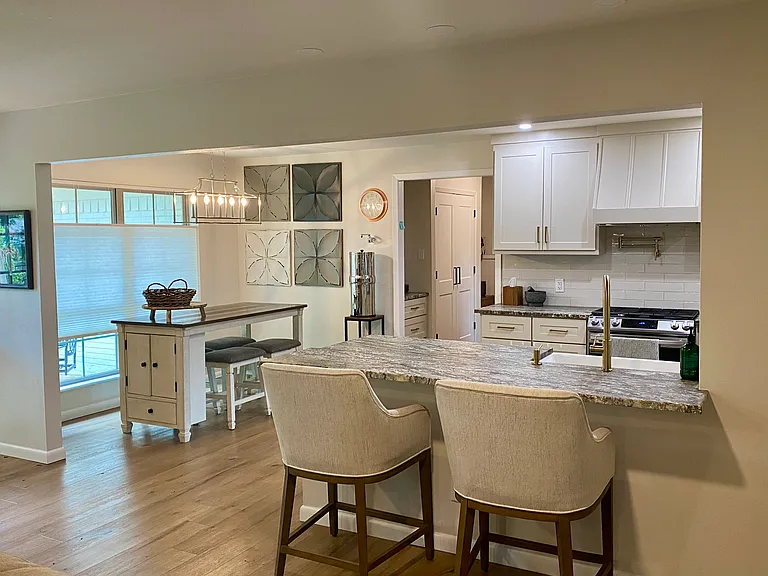 8318 Yale Dr — Photo 10