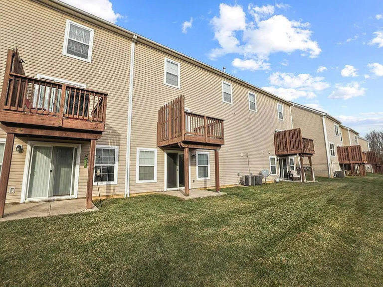 6447 Walnut Fork Dr — Photo 57