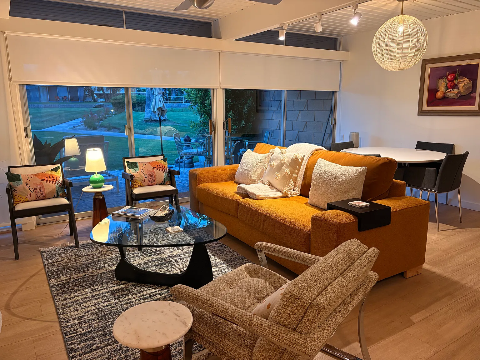 3 bed, 1700 sqft, $3,600 — Photo 4