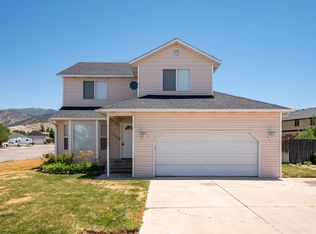1582 N Cedar Bluffs Dr, Cedar City, UT 84720