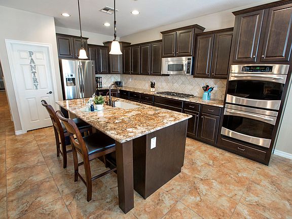 4th image of 2465 E Donato Dr