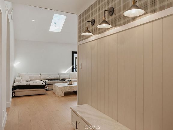 4th image of 2820 Stromboli Rd