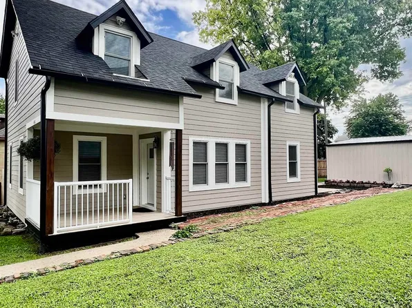 436 North Ln, Oskaloosa, IA 52577