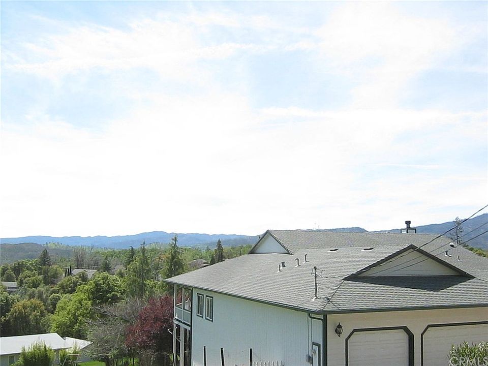 2nd image of 16553 Hacienda Ct