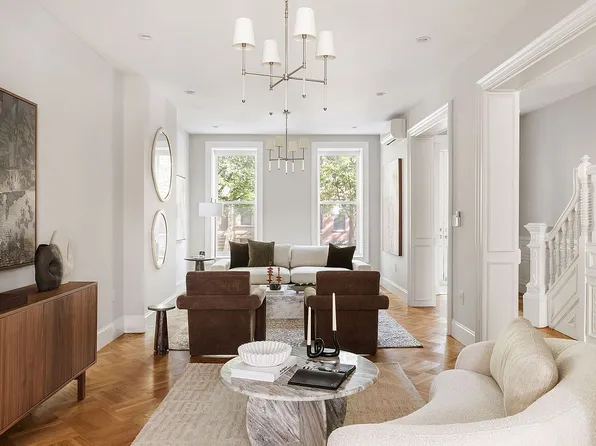 172 Bainbridge St, Brooklyn, NY 11233