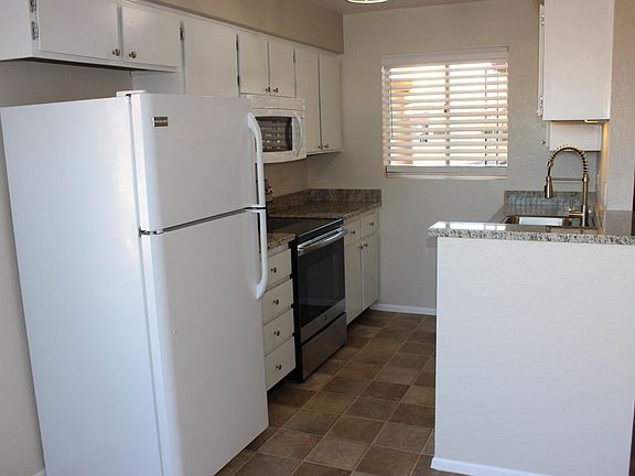 5th image of 316 W Hononegh Dr Unit 5