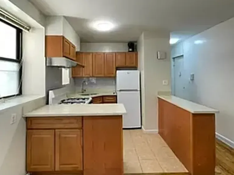 6005 5th Ave #2 — Photo 1