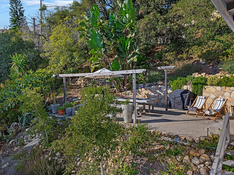 909 Alameda Padre Serra — Photo 26