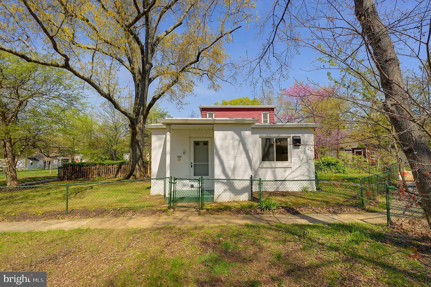 39 Ridge Rd photo 1
