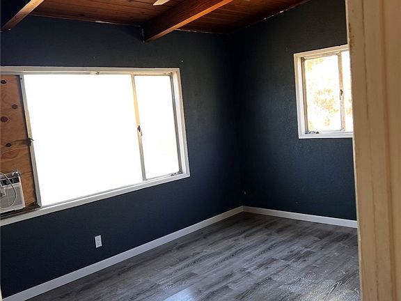 4th image of 38732 Sumac Ave