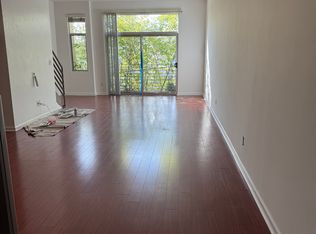 12104 Huston St #114, Valley Village, CA 91607