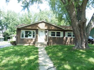342 Lloyd St, Cary, IL 60013