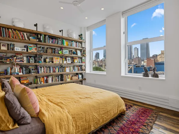 257 West 17th Street image 6 of 15