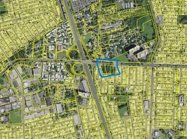 1 Calle 209, Carolina, PR 00985