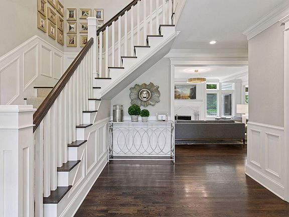 5th image of 20715 Linwood Rd