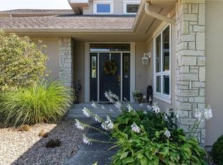 16400 28th Rd SE, Faucett, MO 64448