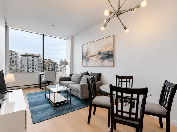1010 Howe St #807, Vancouver, BC V6Z 1P5