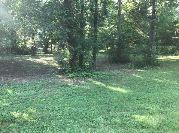 Elm Grove St, Loudon, TN 37774